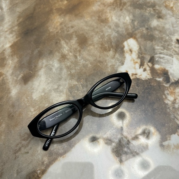 Gentle Monster X Maison Margiela MM209 Black - Picture 2 of 5